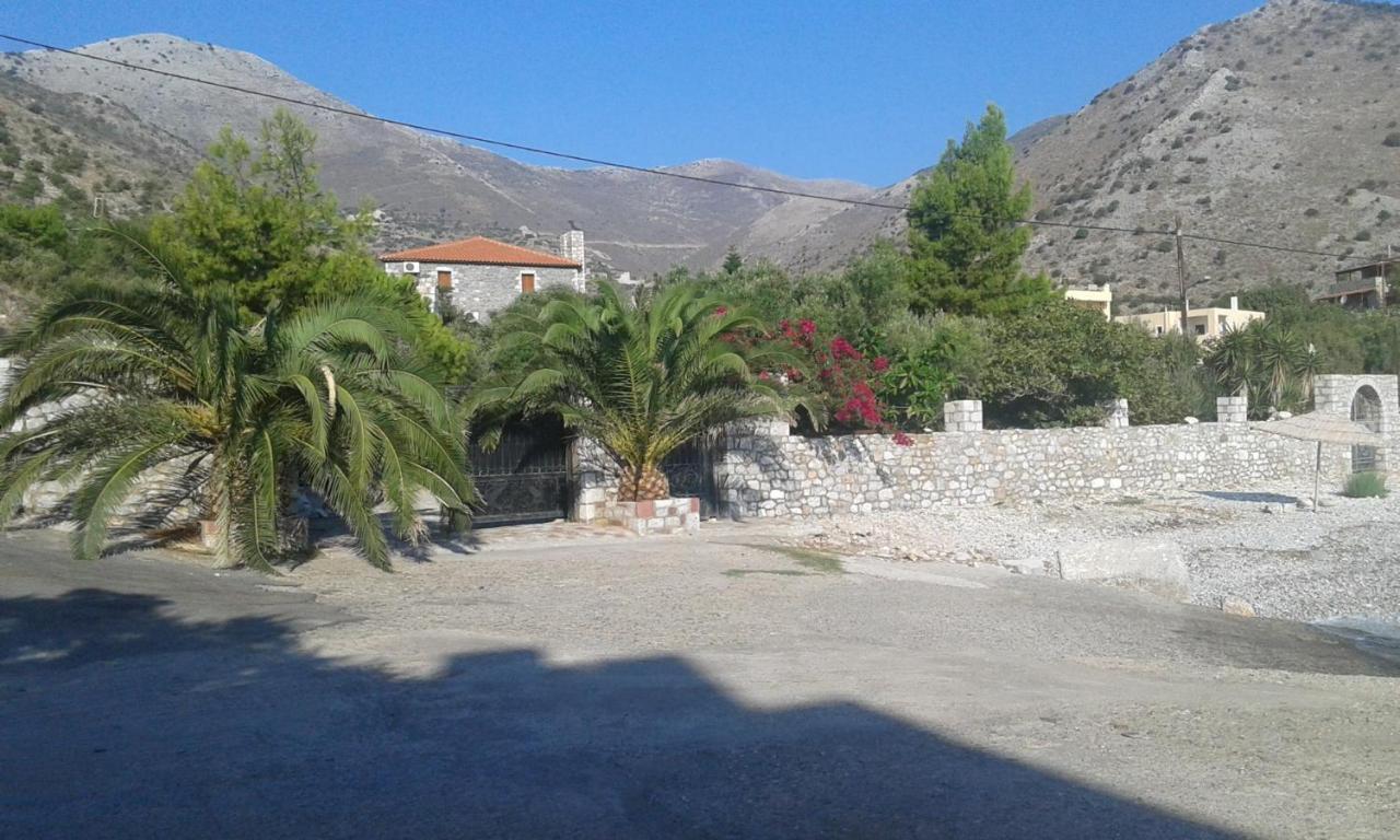 Ktima Zaxarias Hotel Kokkala Bagian luar foto